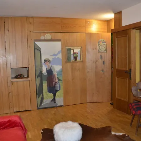 Lägenhet Ground Floor With Garden